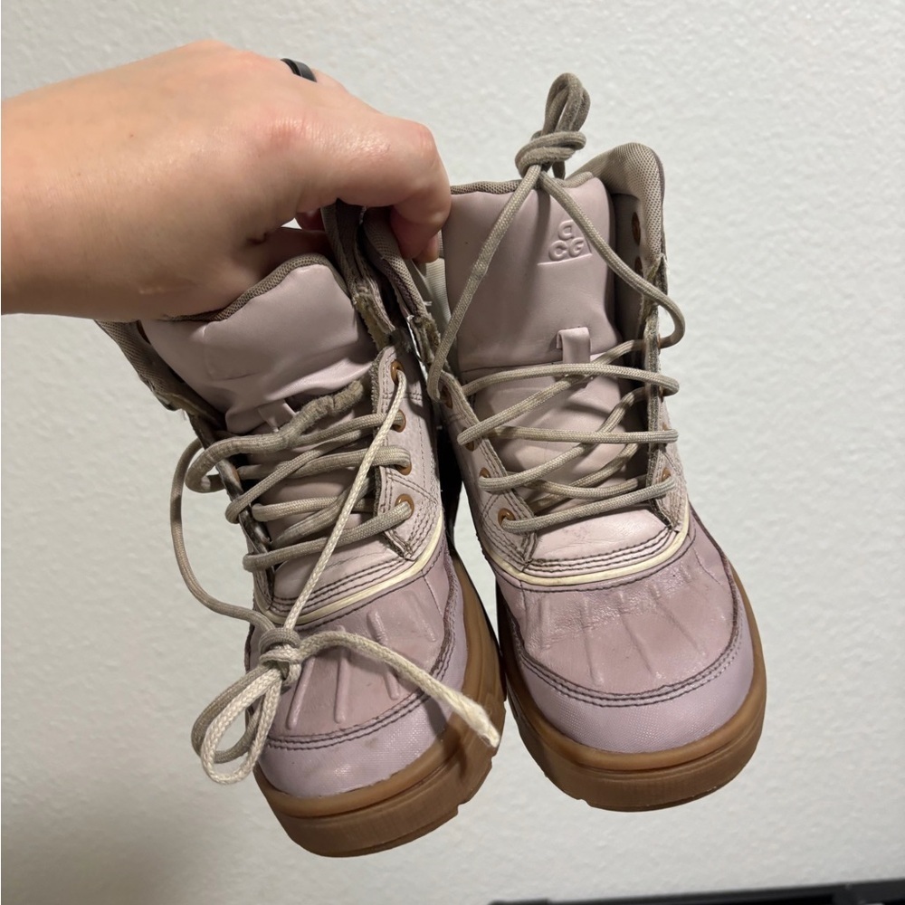 Nike Mauve/Pink High-Top Sneaker with Gum Sole - Picture 7 of 9